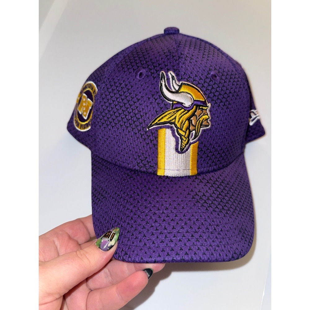 New Era 9FORTY Minnesota Vikings Youth Snapback Hat Purple NFL Football Cap